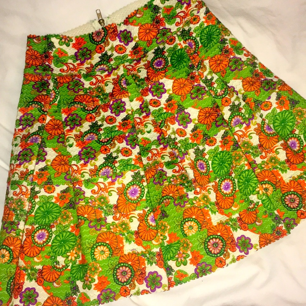 Honey Punch funky retro patterned skirt NWT